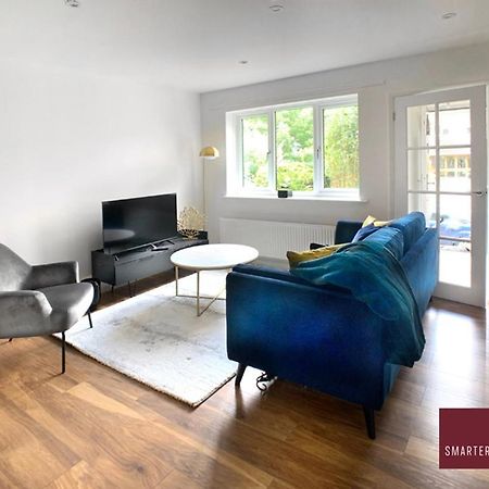 Guildford - 2 Bedroom House West Clandon Extérieur photo